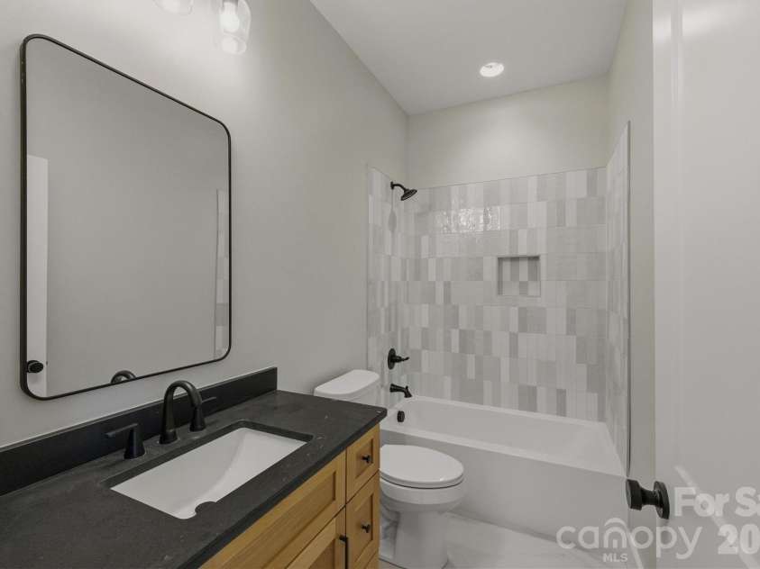 291 Table Rock Trace, Valdese, NC 28690.  MLS# CAR4341433, YatesRealty ID 11093. 