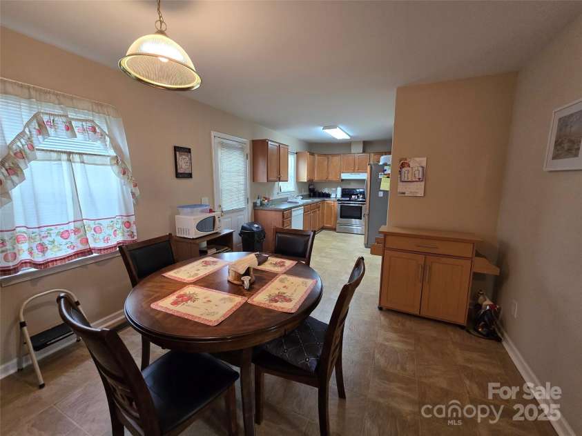 615 Tremont Street, Troy, NC 27371.  MLS# CAR4250757, YatesRealty ID 11097. 