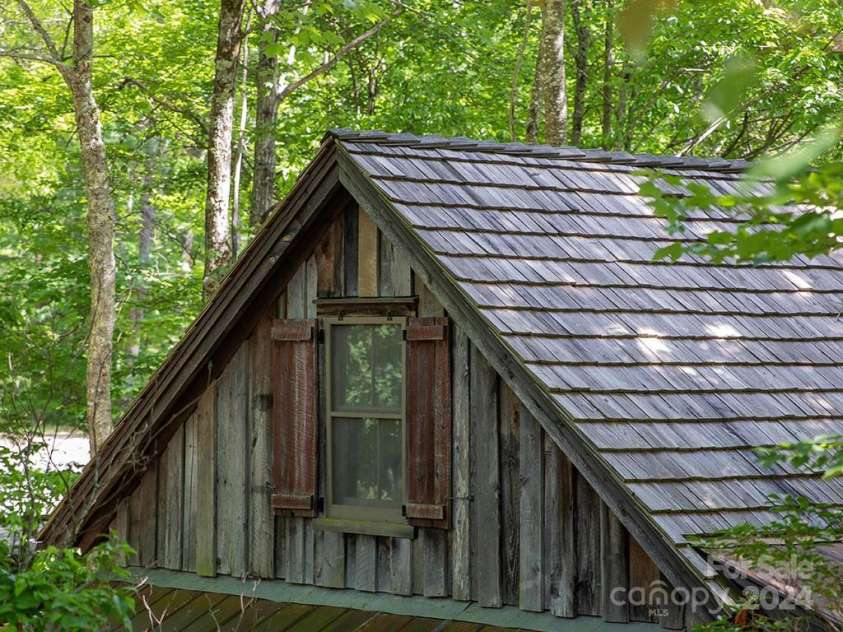 139 (#6) Boarding House Way, Sylva, NC 28779.  MLS# CAR4147531, YatesRealty ID 111. 
