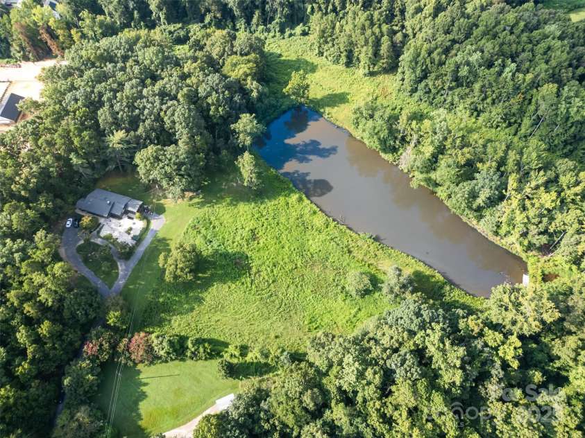 1932 Slater Road, Charlotte, NC 28216.  MLS# CAR4293590, YatesRealty ID 111. 