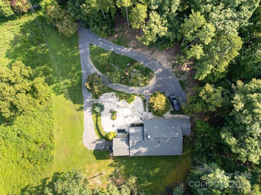 1932 Slater Road, Charlotte, NC 28216.  MLS# CAR4293590, YatesRealty ID 111. 