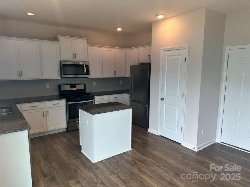 9730 Tea Garden Drive, Gastonia, NC 28056.  MLS# CAR4267044, YatesRealty ID 111. 