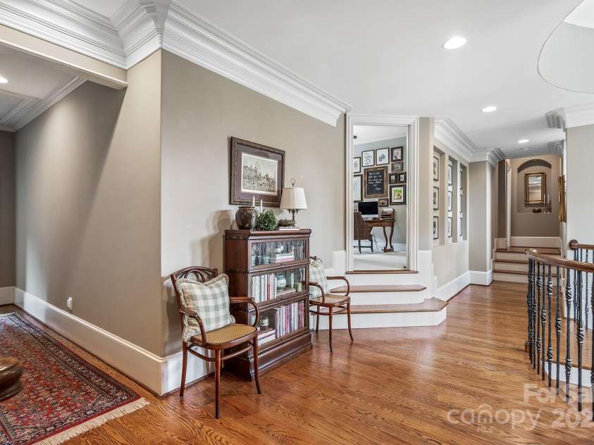 16824 Ashton Oaks Drive, Charlotte, NC 28278.  MLS# CAR4221737, YatesRealty ID 1110. 