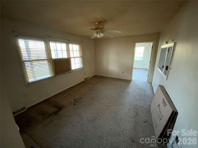 154 Lovelace Road, Forest City, NC 28043.  MLS# CAR4360348, YatesRealty ID 11101. 