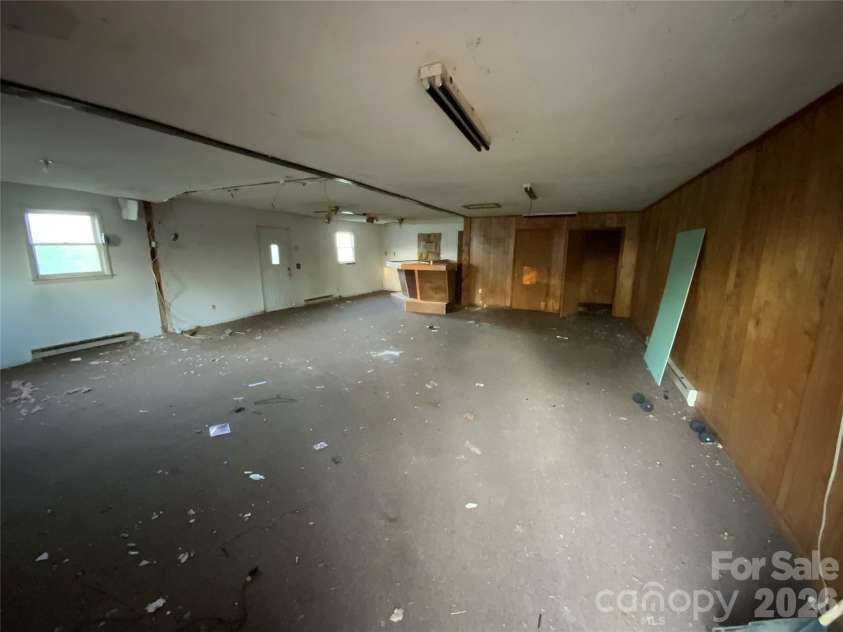 154 Lovelace Road, Forest City, NC 28043.  MLS# CAR4360348, YatesRealty ID 11101. Large Building