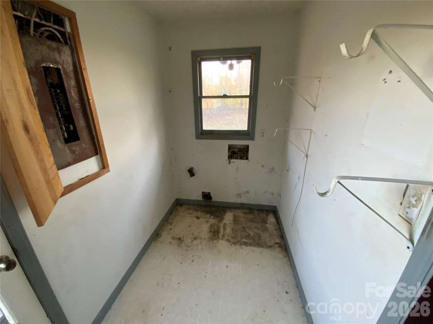 154 Lovelace Road, Forest City, NC 28043.  MLS# CAR4360348, YatesRealty ID 11101. Laundry Area