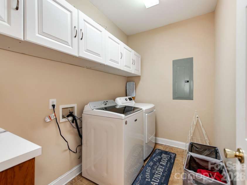 2261 Stallings Road, Harrisburg, NC 28075.  MLS# CAR4365359, YatesRealty ID 11102. 