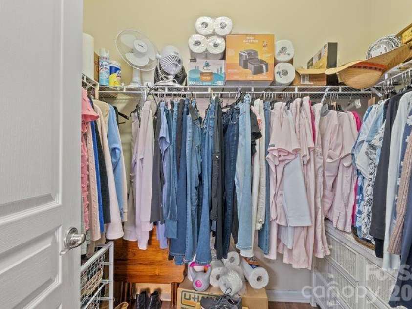 16515 Amberside Road, Cornelius, NC 28031.  MLS# CAR4366674, YatesRealty ID 11103. Walk in closet in Primary BR