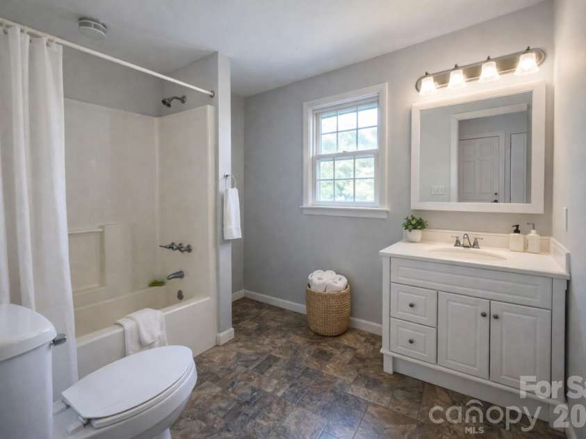 416 Liberty Street, Winnsboro, SC 29180.  MLS# CAR4360843, YatesRealty ID 11104. 