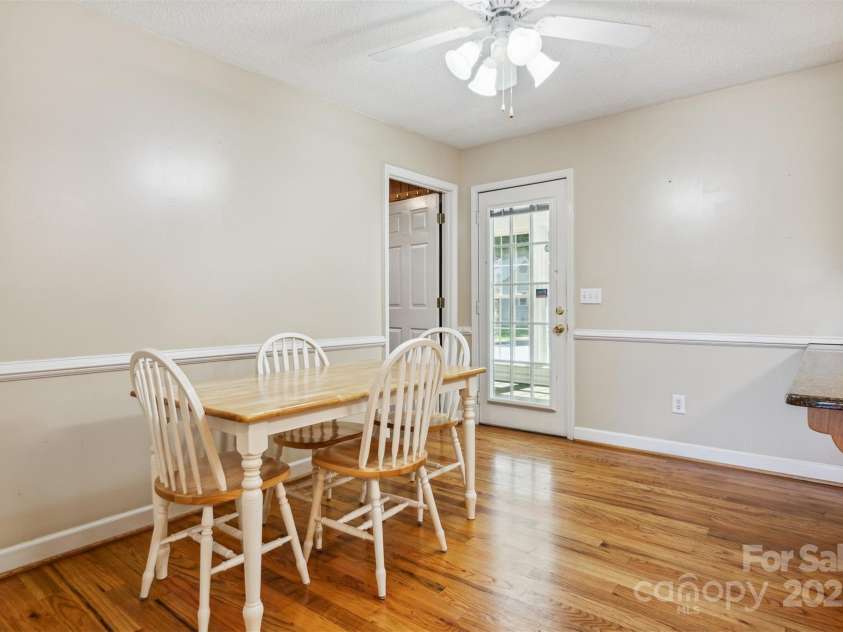 2196 Uphill Lane, Lenoir, NC 28645.  MLS# CAR4294545, YatesRealty ID 11106. 