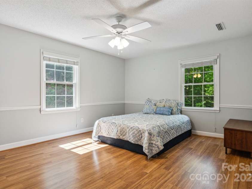 2196 Uphill Lane, Lenoir, NC 28645.  MLS# CAR4294545, YatesRealty ID 11106. 