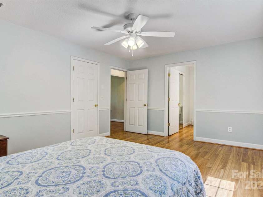 2196 Uphill Lane, Lenoir, NC 28645.  MLS# CAR4294545, YatesRealty ID 11106. 