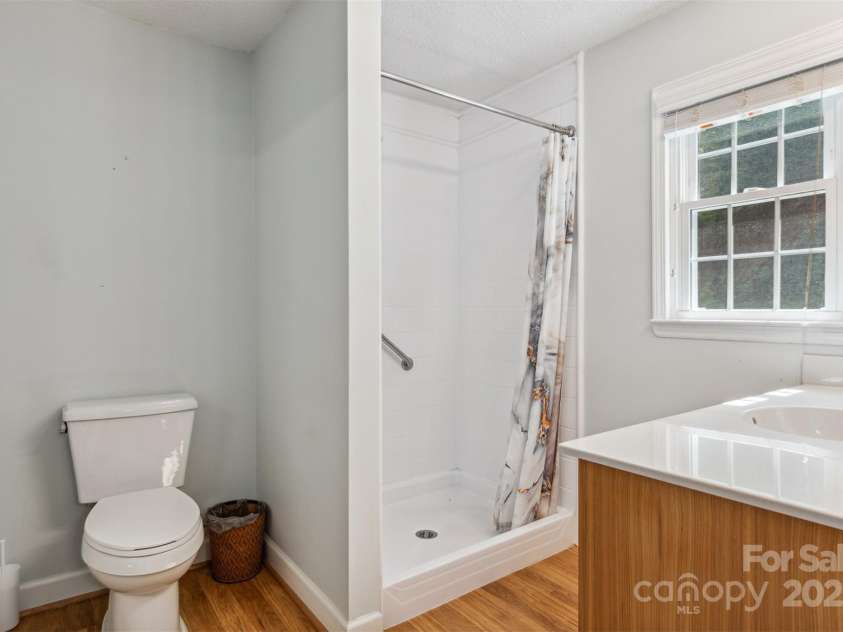 2196 Uphill Lane, Lenoir, NC 28645.  MLS# CAR4294545, YatesRealty ID 11106. 