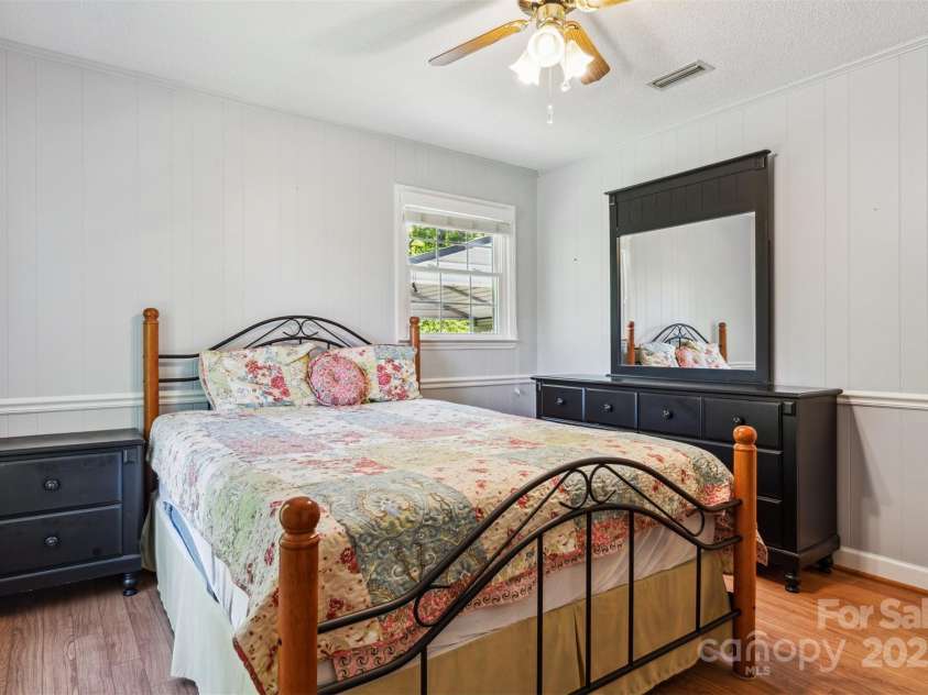 2196 Uphill Lane, Lenoir, NC 28645.  MLS# CAR4294545, YatesRealty ID 11106. 