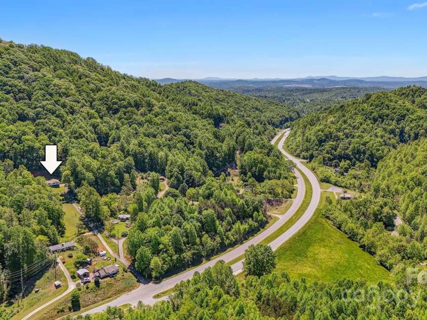 2196 Uphill Lane, Lenoir, NC 28645.  MLS# CAR4294545, YatesRealty ID 11106. 