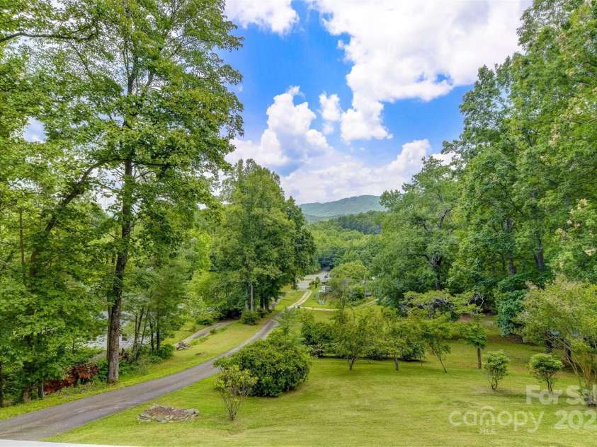 2196 Uphill Lane, Lenoir, NC 28645.  MLS# CAR4294545, YatesRealty ID 11106. 