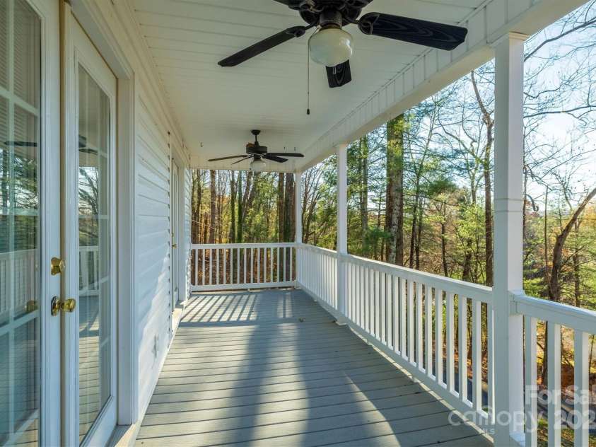 2196 Uphill Lane, Lenoir, NC 28645.  MLS# CAR4322774, YatesRealty ID 11106. 
