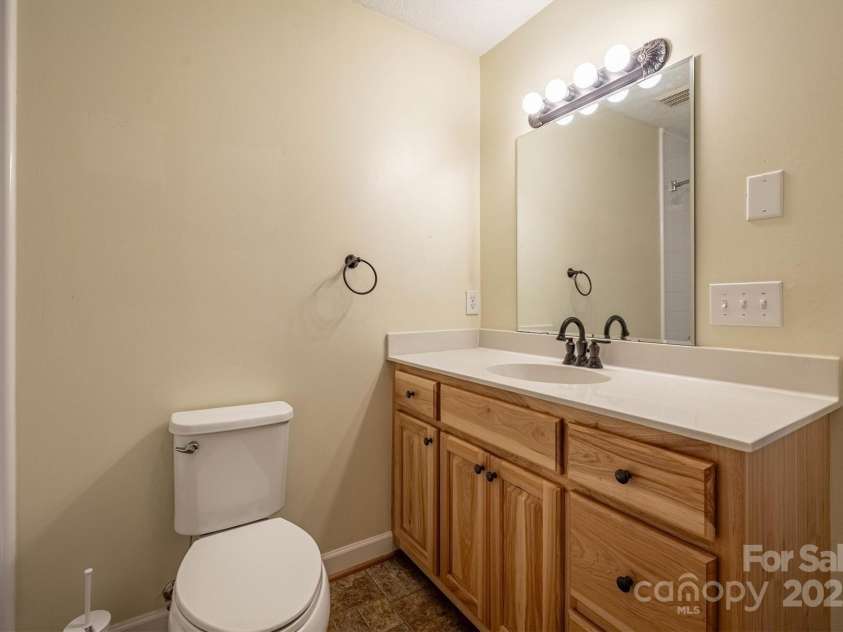 2196 Uphill Lane, Lenoir, NC 28645.  MLS# CAR4322774, YatesRealty ID 11106. 