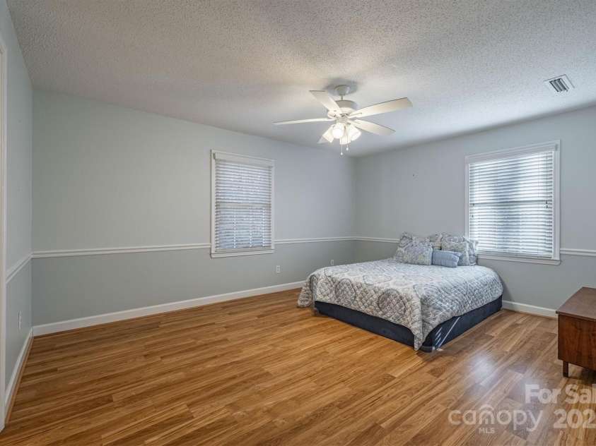 2196 Uphill Lane, Lenoir, NC 28645.  MLS# CAR4322774, YatesRealty ID 11106. 