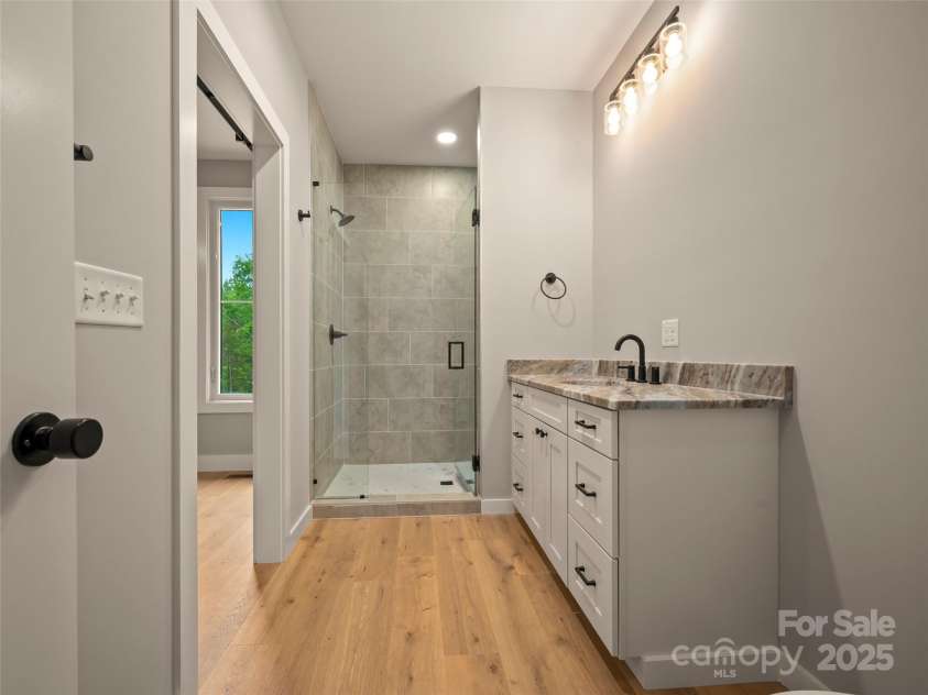 109 Ashley Court, Mill Spring, NC 28756.  MLS# CAR4255140, YatesRealty ID 11107. Primary Bath