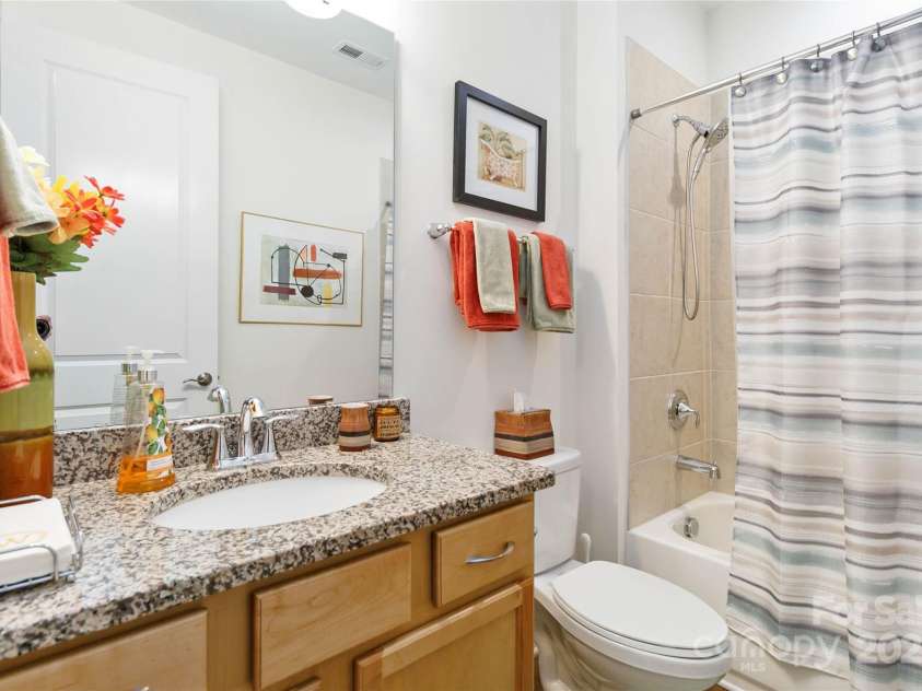 7336 Overjoyed Crossing, Charlotte, NC 28215.  MLS# CAR4227353, YatesRealty ID 11108. 