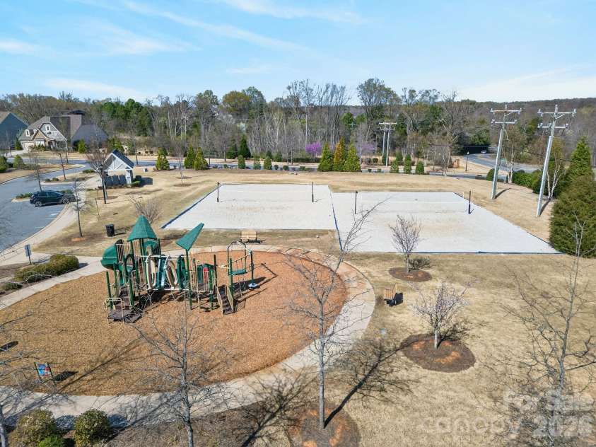 9635 Herringbone Lane, Concord, NC 28027.  MLS# CAR4354389, YatesRealty ID 11108. Allen Mills Community 