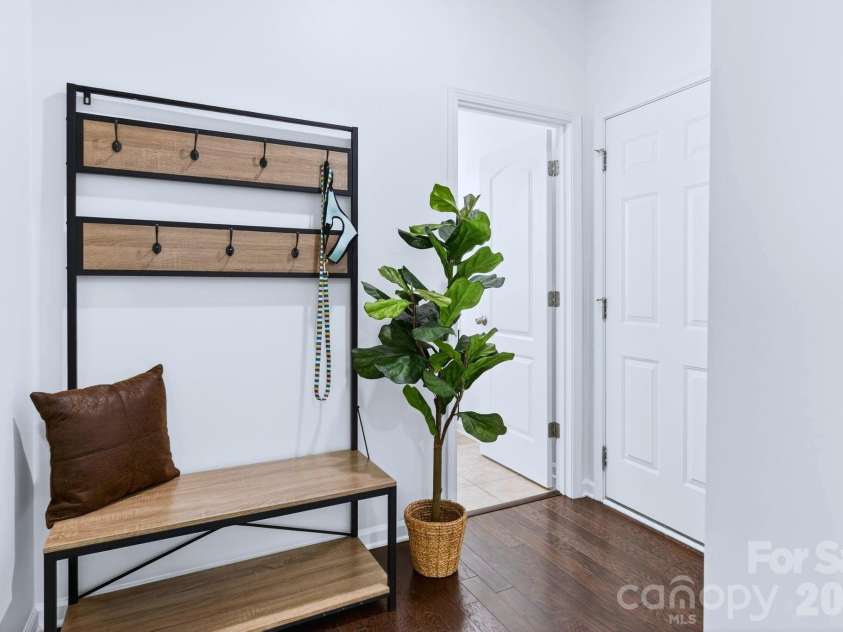 9635 Herringbone Lane, Concord, NC 28027.  MLS# CAR4354389, YatesRealty ID 11108. Entry Hall 