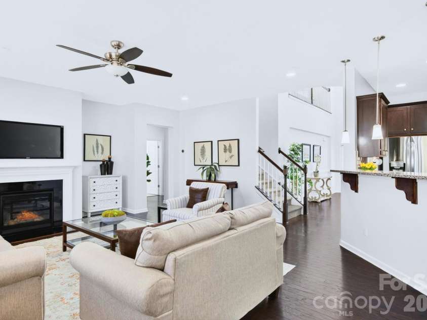 9635 Herringbone Lane, Concord, NC 28027.  MLS# CAR4354389, YatesRealty ID 11108. Great Room 