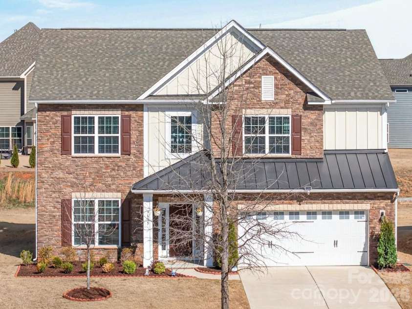 9635 Herringbone Lane, Concord, NC 28027.  MLS# CAR4354389, YatesRealty ID 11108. Welcome Home