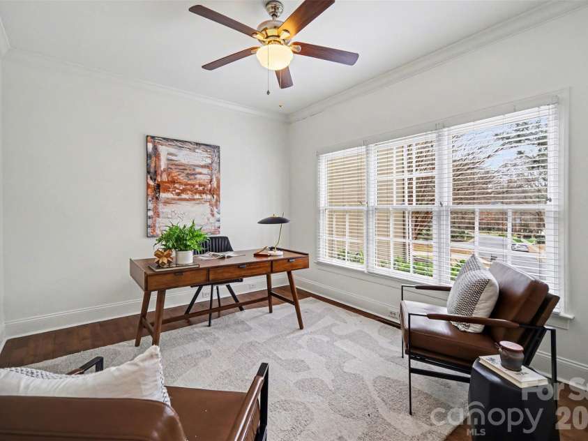 3839 Mountain Cove Drive, Charlotte, NC 28216.  MLS# CAR4352740, YatesRealty ID 11109. 
