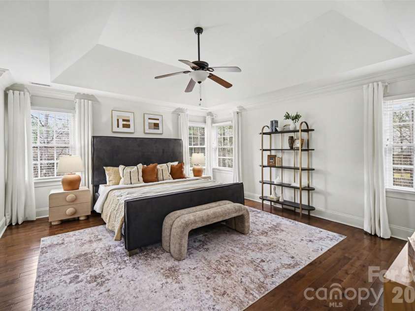 3839 Mountain Cove Drive, Charlotte, NC 28216.  MLS# CAR4352740, YatesRealty ID 11109. 