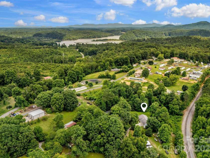 2526 Hankins Road, Marion, NC 28752.  MLS# CAR4270762, YatesRealty ID 1111. 