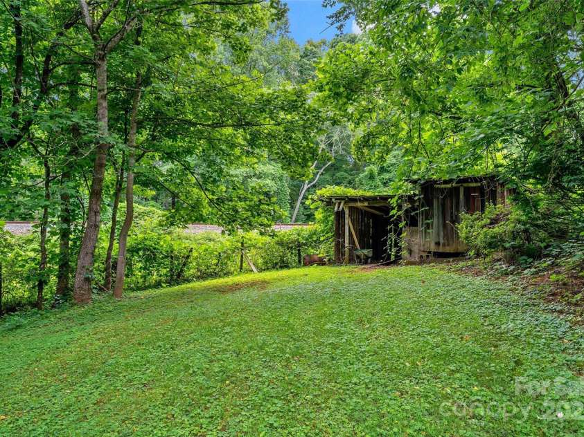 2526 Hankins Road, Marion, NC 28752.  MLS# CAR4270762, YatesRealty ID 1111. 