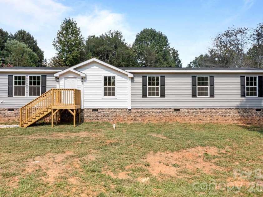 13180 Old Beatty Ford Road, Rockwell, NC 28138.  MLS# CAR4341595, YatesRealty ID 11111. 