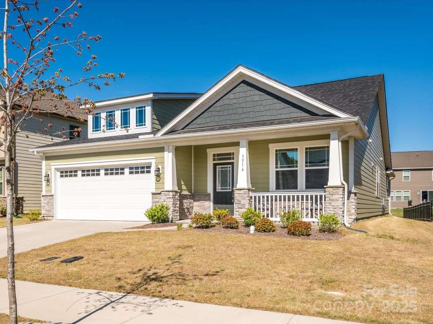 1516 Laggan Lane, Indian Trail, NC 28079.  MLS# CAR4248151, YatesRealty ID 11112. Welcome Home