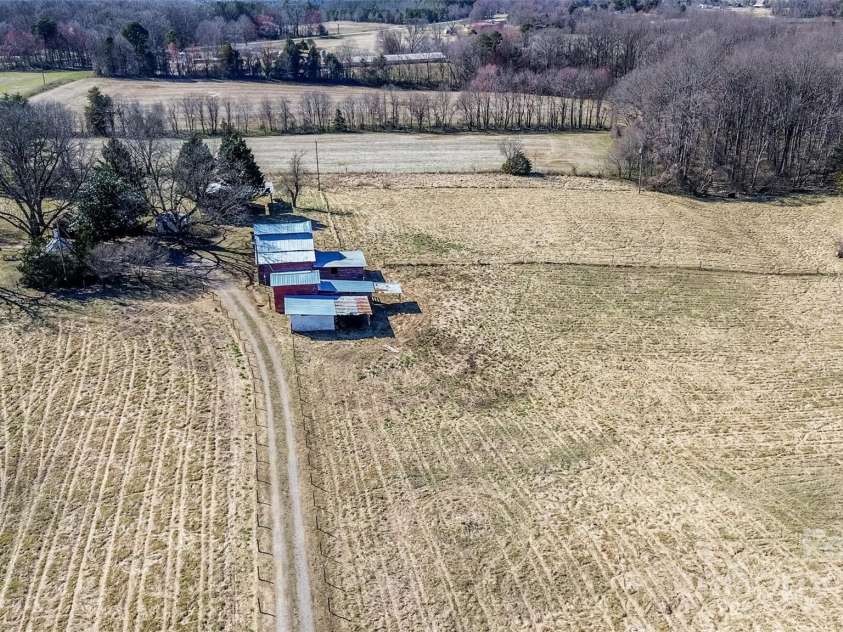 169 Eagle Mills Road, Harmony, NC 28634.  MLS# CAR4229073, YatesRealty ID 11113. 