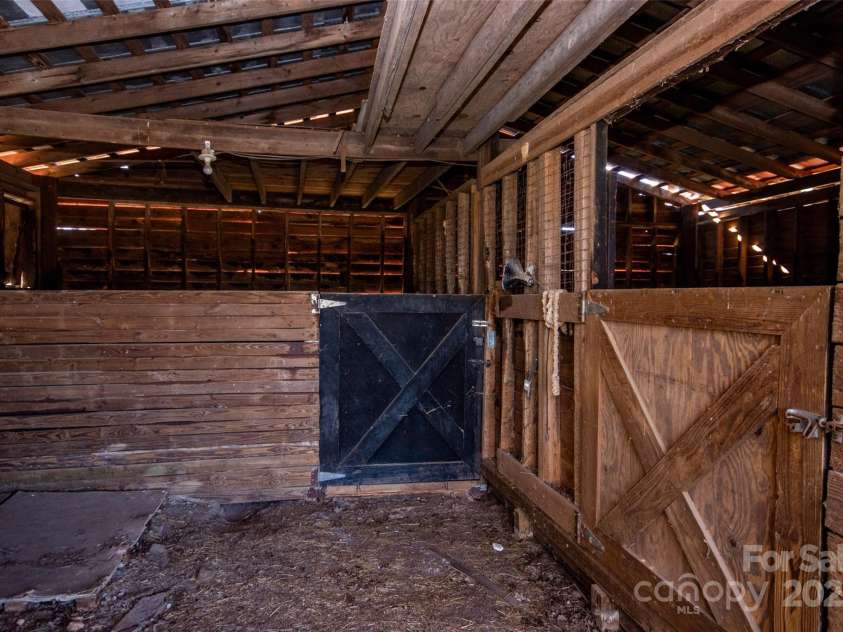 169 Eagle Mills Road, Harmony, NC 28634.  MLS# CAR4229073, YatesRealty ID 11113. 