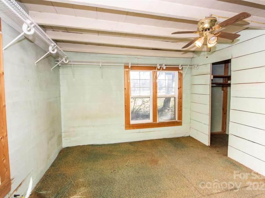 169 Eagle Mills Road, Harmony, NC 28634.  MLS# CAR4229073, YatesRealty ID 11113. Bed 2