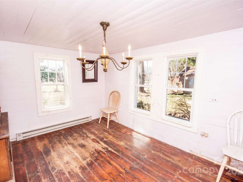 169 Eagle Mills Road, Harmony, NC 28634.  MLS# CAR4229073, YatesRealty ID 11113. Dining room