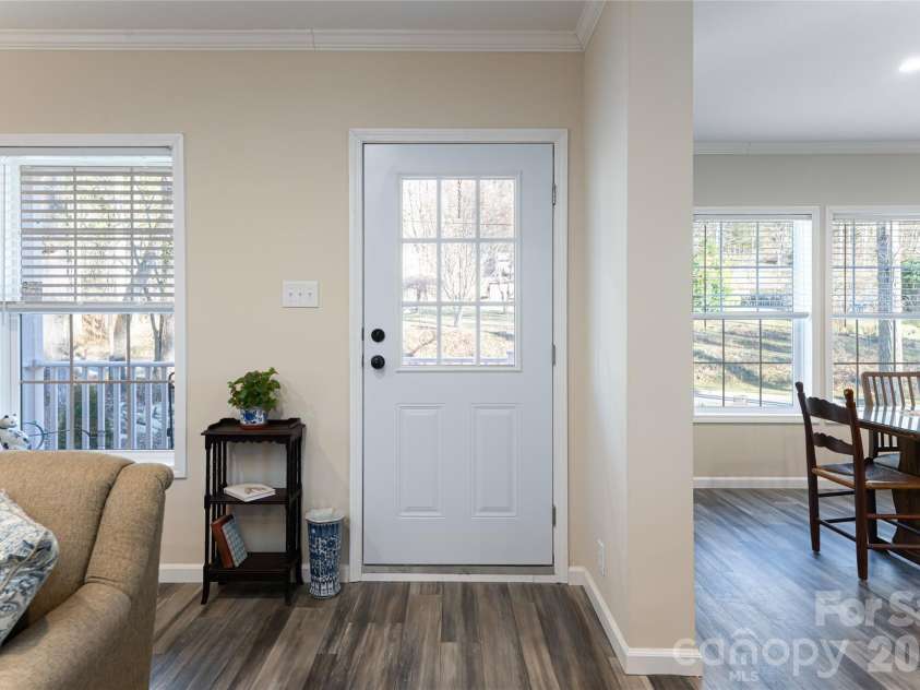 321 Flat Creek Road, Black Mountain, NC 28711.  MLS# CAR4341031, YatesRealty ID 11114. 