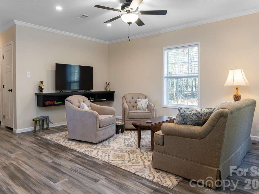 321 Flat Creek Road, Black Mountain, NC 28711.  MLS# CAR4341031, YatesRealty ID 11114. 