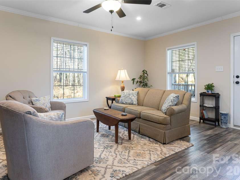 321 Flat Creek Road, Black Mountain, NC 28711.  MLS# CAR4341031, YatesRealty ID 11114. 