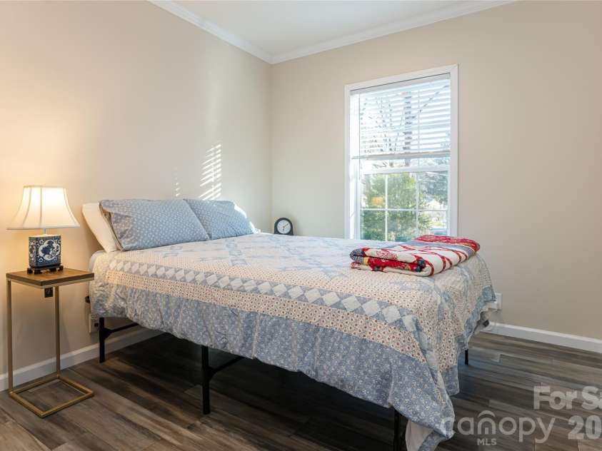 321 Flat Creek Road, Black Mountain, NC 28711.  MLS# CAR4341031, YatesRealty ID 11114. 