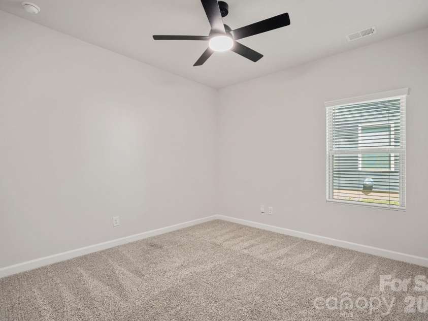 11935 Red Leaf Drive, Charlotte, NC 28215.  MLS# CAR4361968, YatesRealty ID 11115. Primary suite