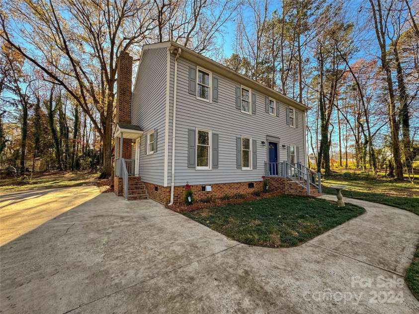 2117 Arden Drive, Monroe, NC 28112.  MLS# CAR4205787, YatesRealty ID 11115. 