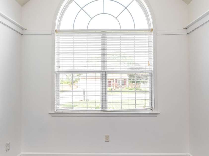 89 Woodfern Road, Fletcher, NC 28732.  MLS# CAR4399752, YatesRealty ID 11117. 