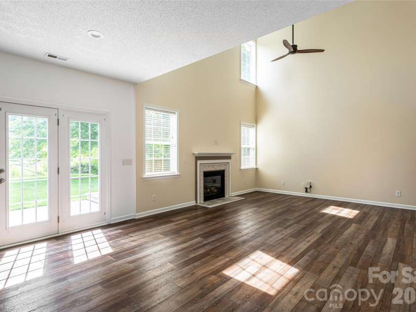 89 Woodfern Road, Fletcher, NC 28732.  MLS# CAR4399752, YatesRealty ID 11117. 
