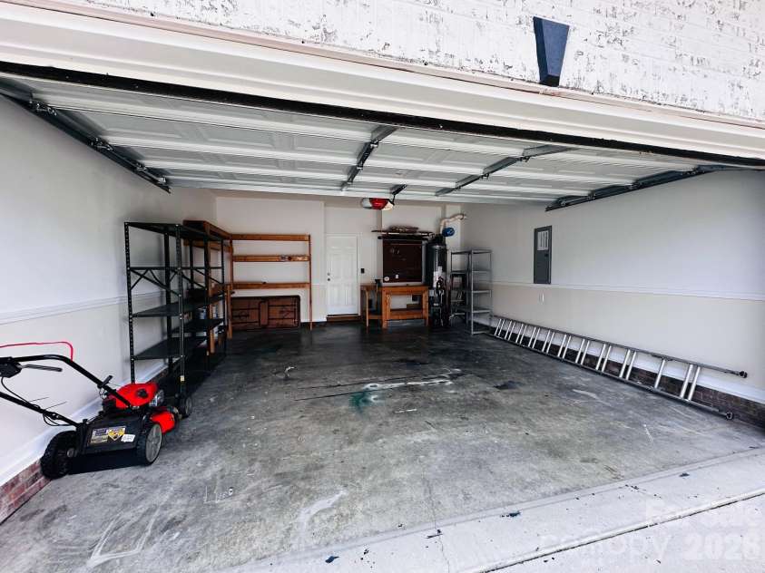 89 Woodfern Road, Fletcher, NC 28732.  MLS# CAR4399752, YatesRealty ID 11117. 