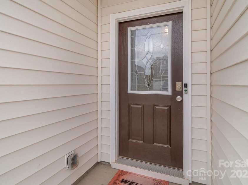 9037 Remnick Drive, Gastonia, NC 28056.  MLS# CAR4310419, YatesRealty ID 11117. 