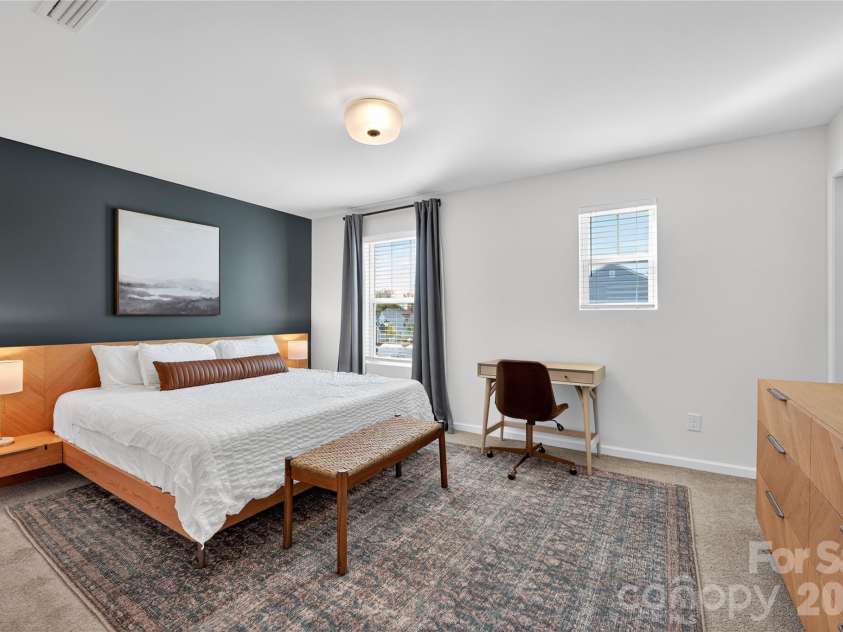 13008 Suncreek Terrace, Charlotte, NC 28214.  MLS# CAR4338560, YatesRealty ID 11118. 